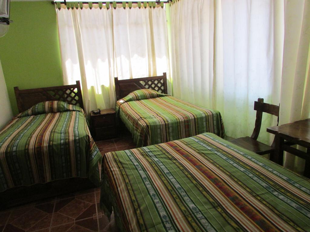 Brisas De La Bahia Hotel Паракас Екстериор снимка