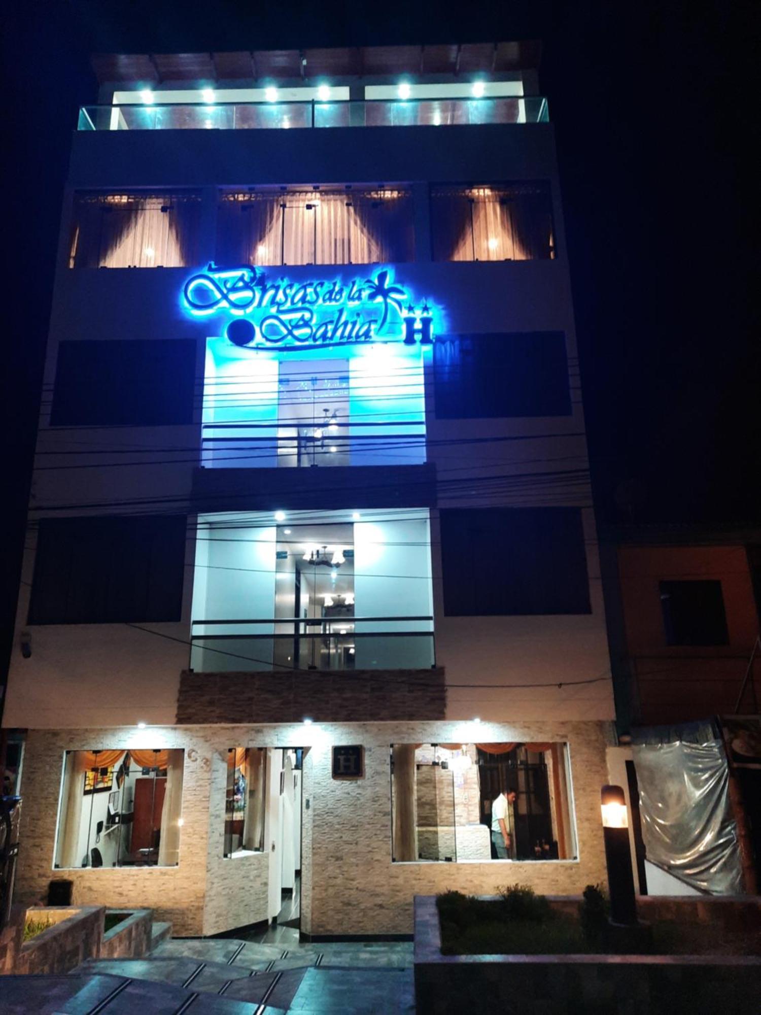 Brisas De La Bahia Hotel Паракас Екстериор снимка